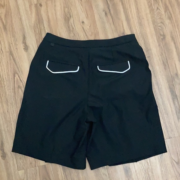 COPY - Lululemon - Picture 4 of 6